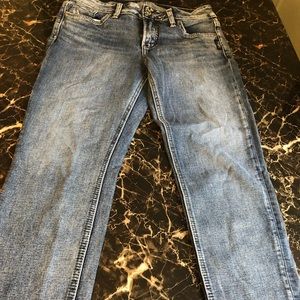 Silver brand capris! Size 26